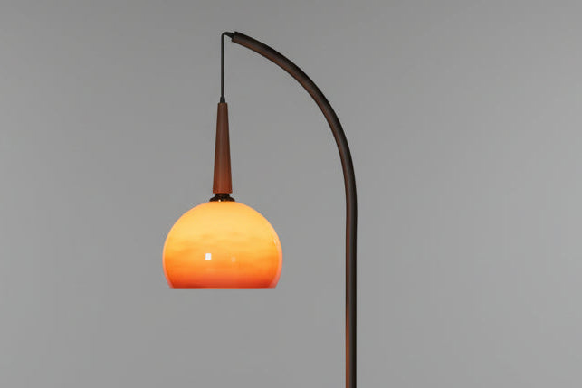 AURA Floor Lamp